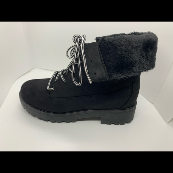flip down furry faux suede lace boots black - Picture 9 of 11